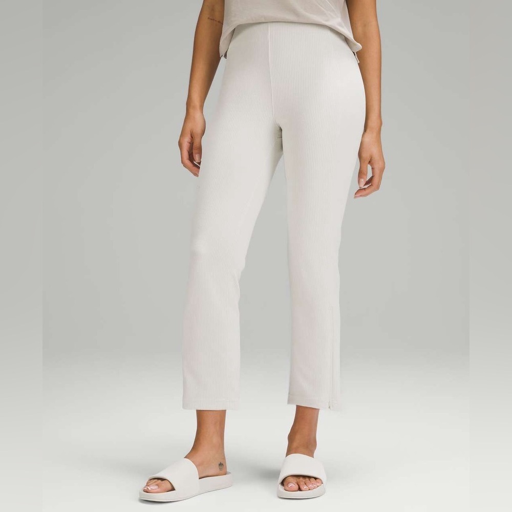 Lululemon Ribbed Softstreme Zip-Leg High-Rise Cropped Pants 25" in Bone